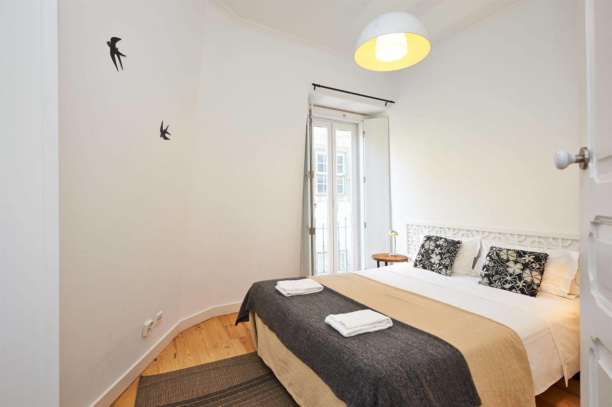 Hello Lisbon Santos Design Apartments Kültér fotó